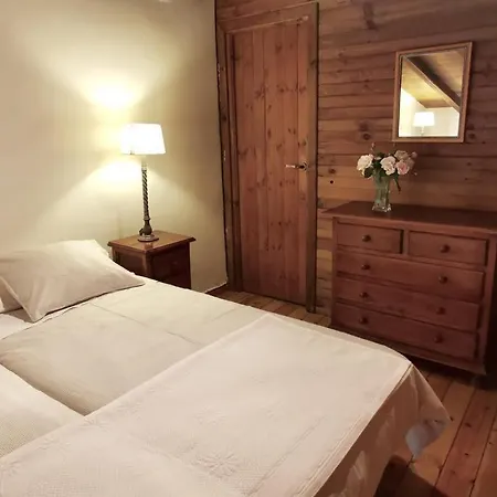 El Piornal Country house *