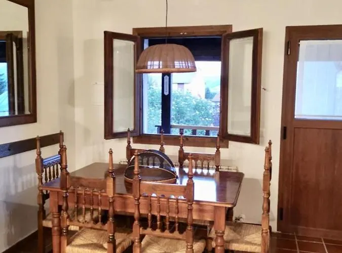 컨트리하우스 El Piornal